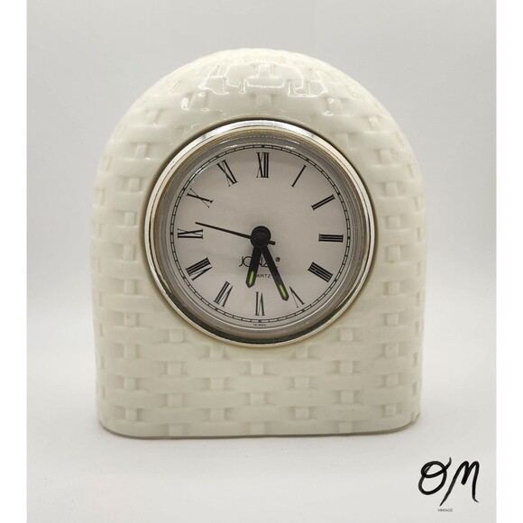 Joanl Vintage Cream Porcelain Arched Quartz Clock - Untested - Picture 1 of 12